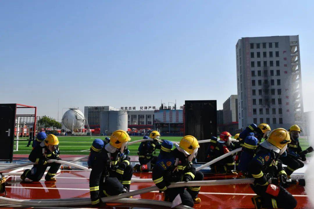 无锡支队圆满完成全省消防救援队伍基层指挥员培训班第一期培训工作(图12)